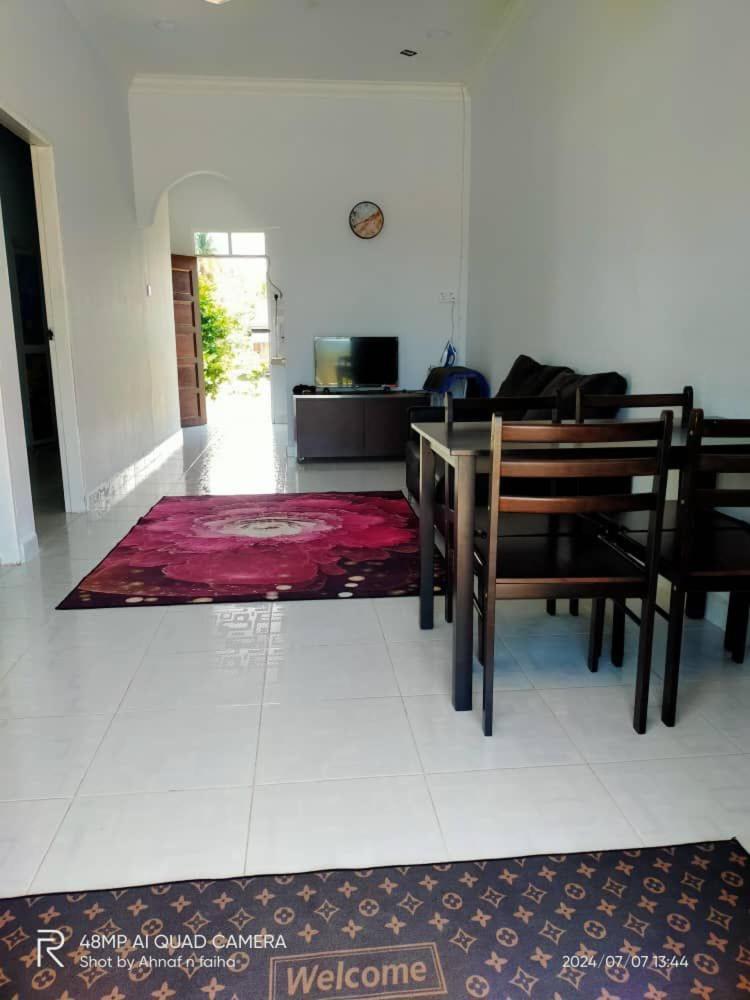 Tok Mek Homestay Сетиу Экстерьер фото